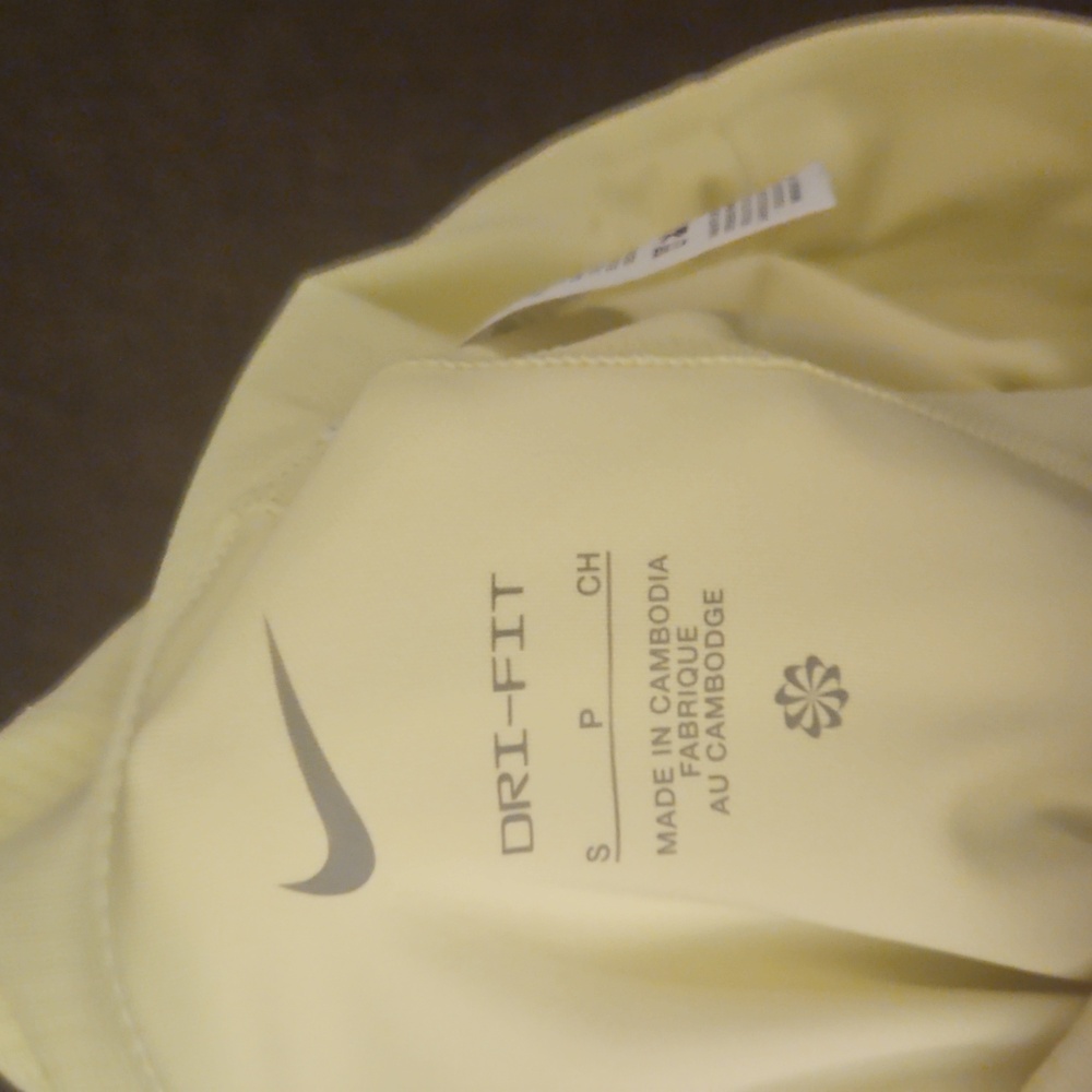 Nike Light Yellow Athletic Skirt - Picture 4 of 4